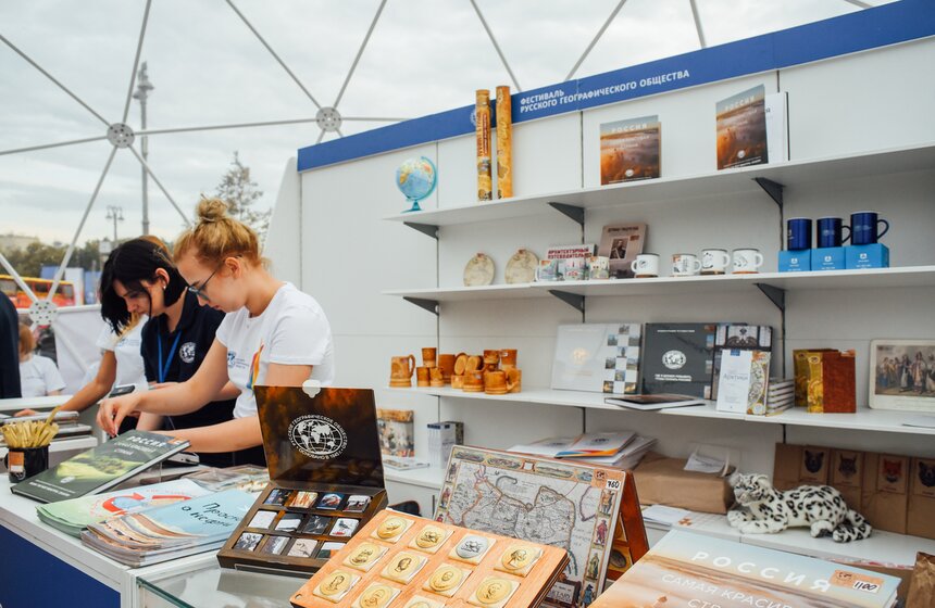 В "Зарядье" проходит фестиваль Русского географического общества 16 фото