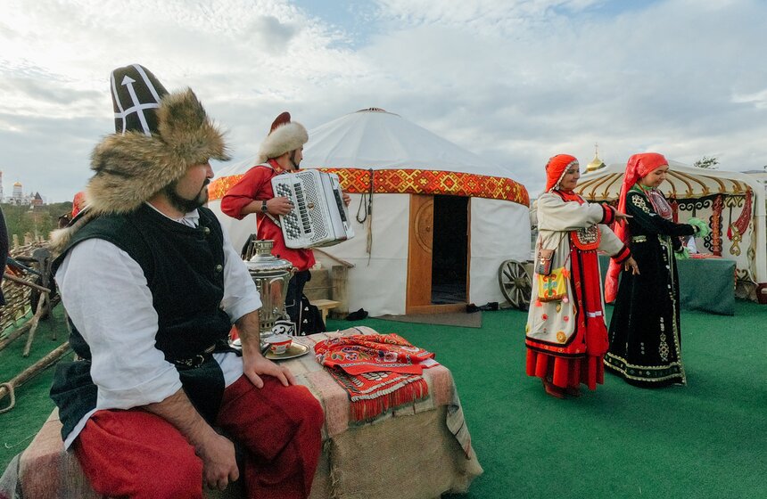 В "Зарядье" проходит фестиваль Русского географического общества 26 фото