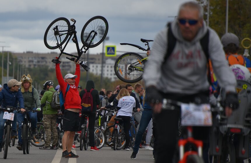 Московский осенний велофестиваль собрал 30 тысяч человек 11 фото
