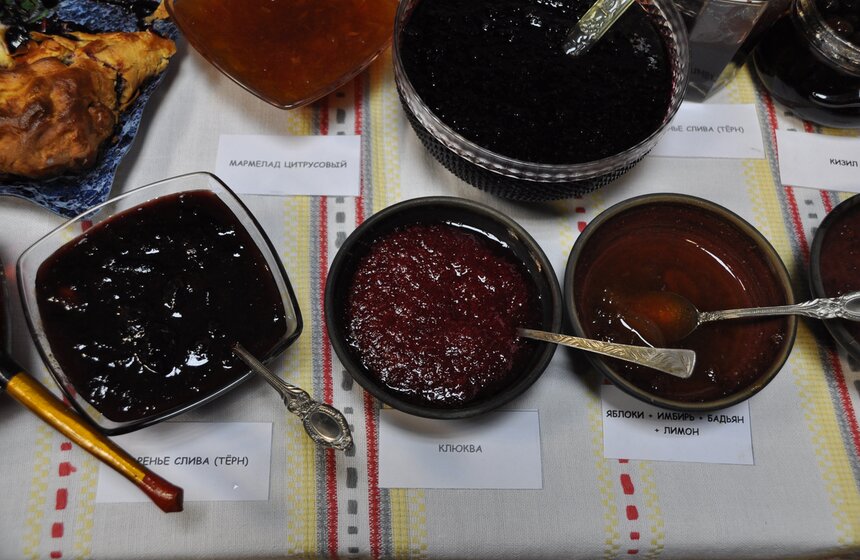 В Москве прошел фестиваль джемов и варенья "Сладка ягода!" 8 фото