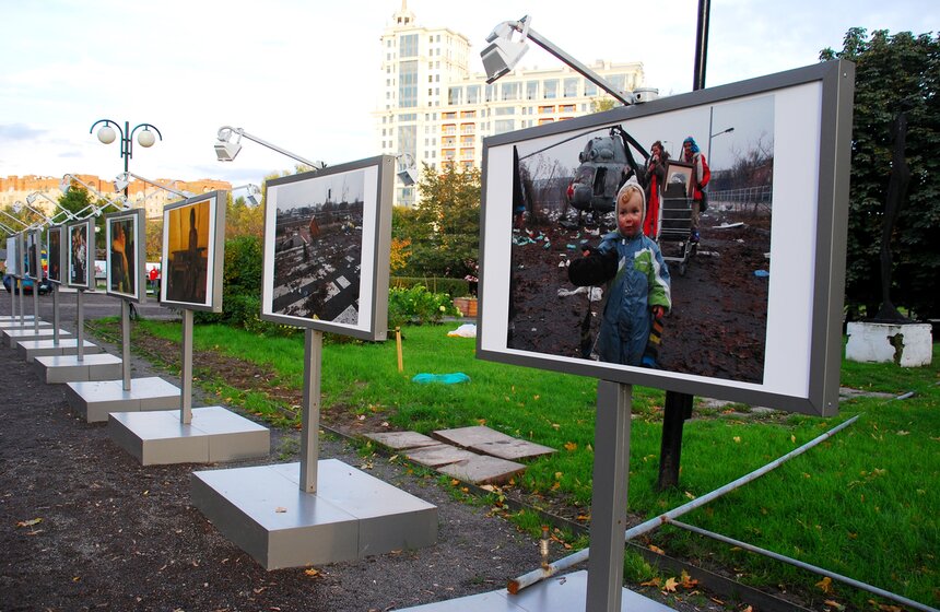 Выставка "Я помню это иначе, чем ты" в Музеоне 3 фото