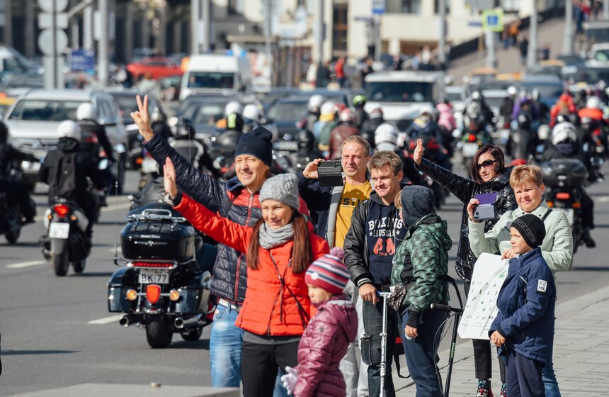 В Москве состоялся осенний мотофестиваль 25 фото
