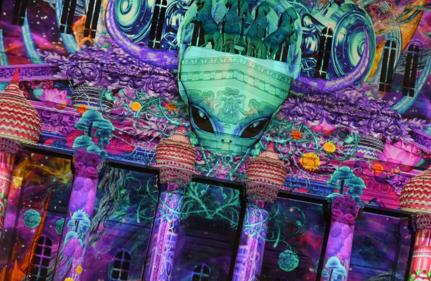 Театр о театре: фестиваль "Круг света" на Театральной площади 13 фото