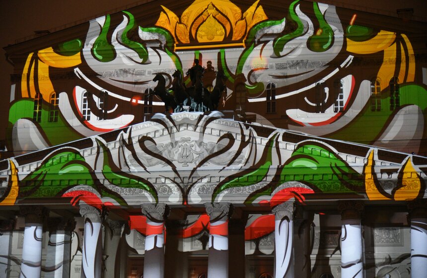 Театр о театре: фестиваль "Круг света" на Театральной площади 11 фото