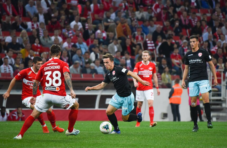 "Спартак" обыграл "Тун" и вышел в следующий раунд Лиги Европы 11 фото