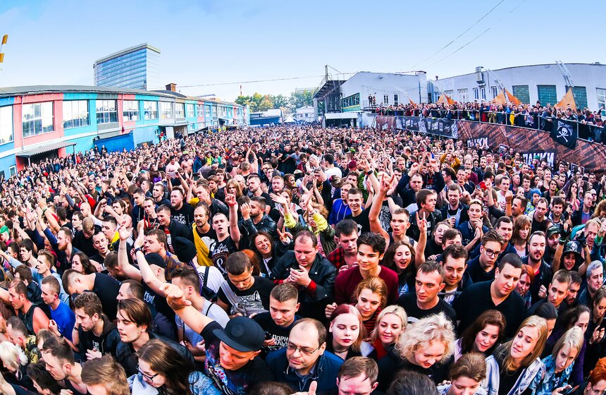 В Москве прошел панк-рок фестиваль "Панки в городе" 25 фото