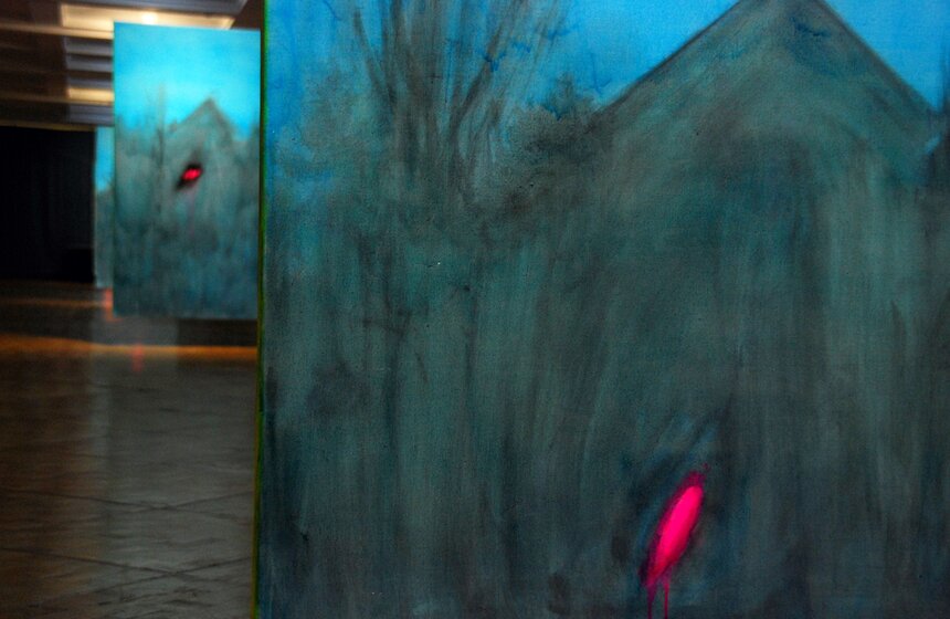 В Москве открылась выставка Алисы Йоффе "Я хочу есть твоим ртом" 4 фото