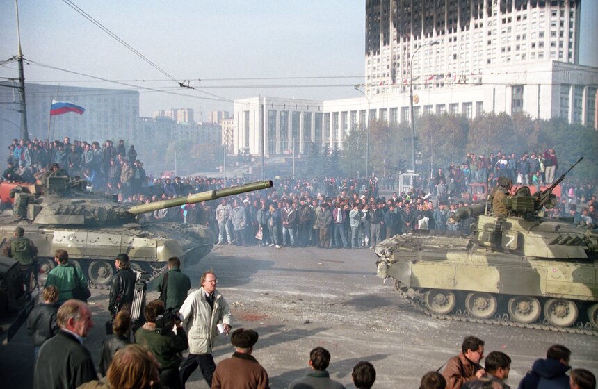 В Москве вспоминают Октябрьский переворот 1993 года 12 фото