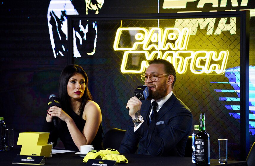 Конор Макгрегор приехал в Москву 11 фото