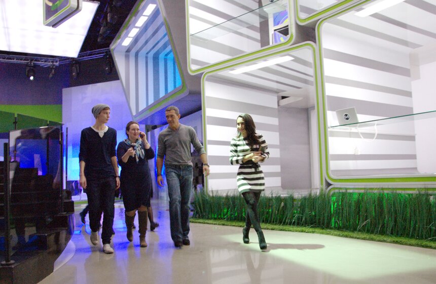 Антонио Бандерас побывал на съемках программы "Правда 24" 7 фото