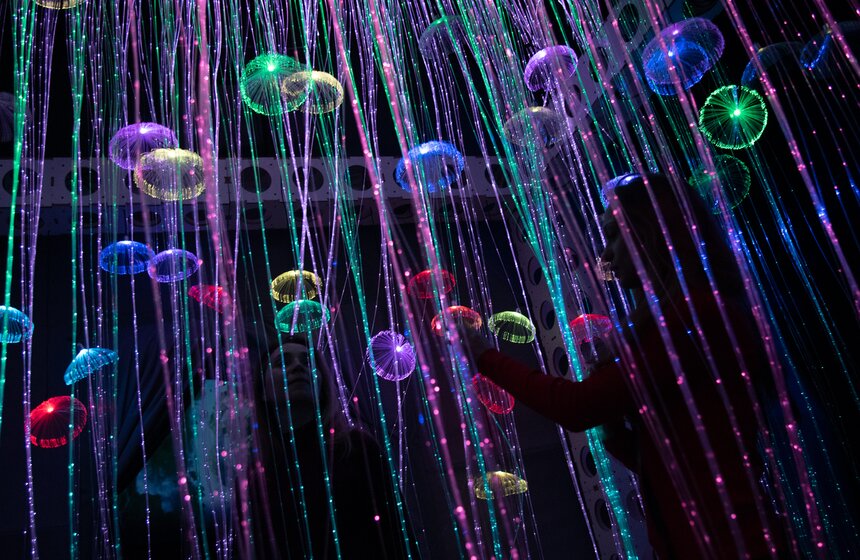 Иммерсивная выставка Mystic Universe 24 фото