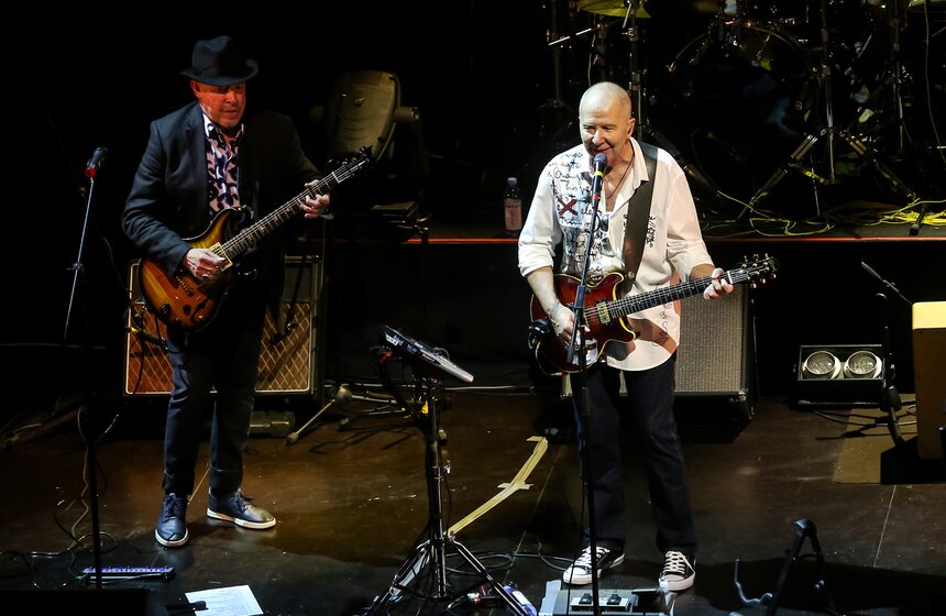 Группа "Воскресение" отметила юбилей концертом в ДК имени Горбунова 14 фото