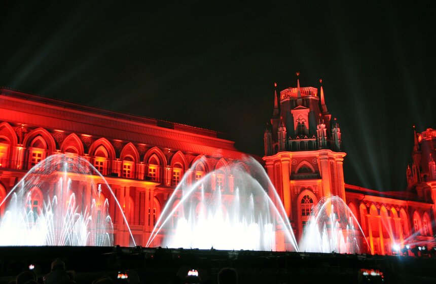 На фестивале "Круг света" в "Царицыно" выступил Дмитрий Маликов 14 фото