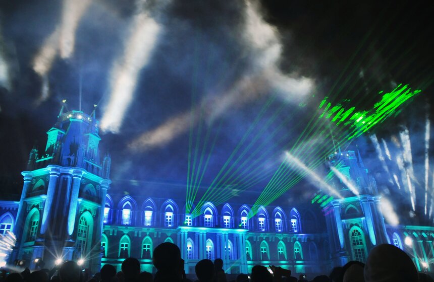 На фестивале "Круг света" в "Царицыно" выступил Дмитрий Маликов 9 фото