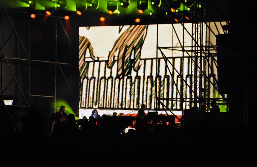 На фестивале "Круг света" в "Царицыно" выступил Дмитрий Маликов 4 фото