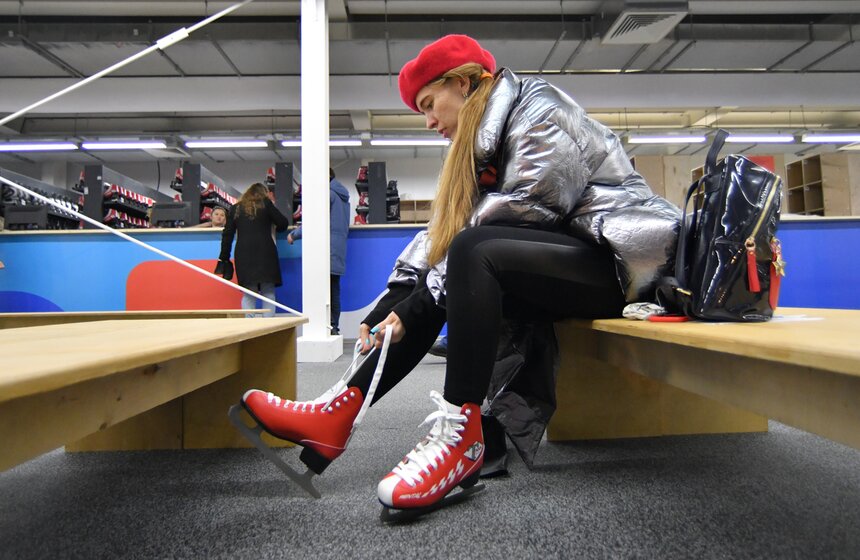 В Парке Горького открыли обновленный каток 19 фото