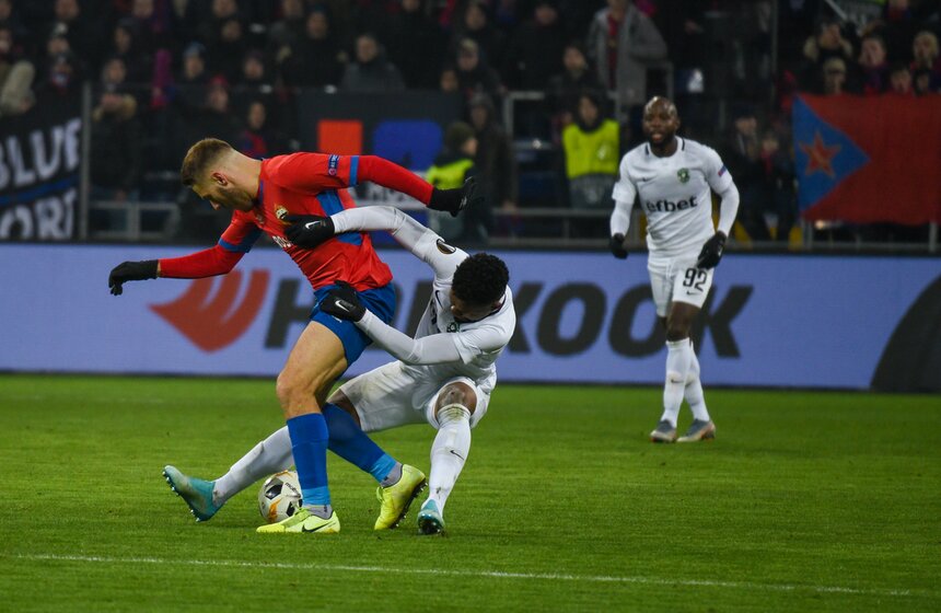 ЦСКА сыграл вничью с "Лудогорцем" и вылетел из еврокубков 12 фото