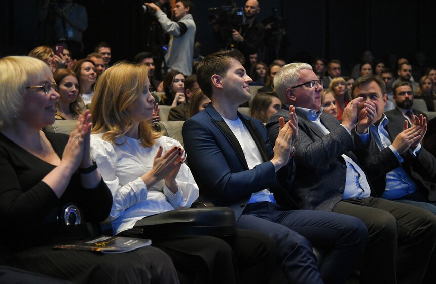 В Москве наградили победителей премии "Золотой луч" 3 фото