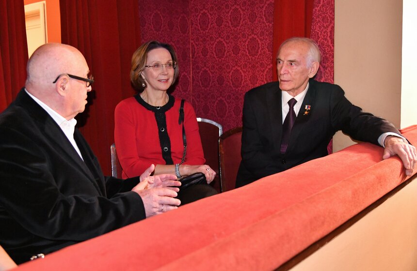 В театре Вахтангова вручили "Звезду театрала" 6 фото