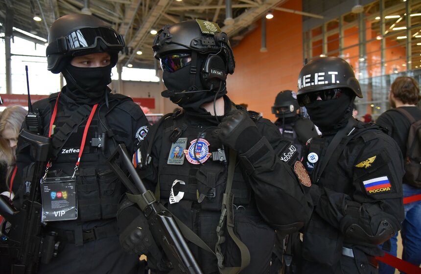 Традиционно фестиваль посещают поклонники современной японской культуры