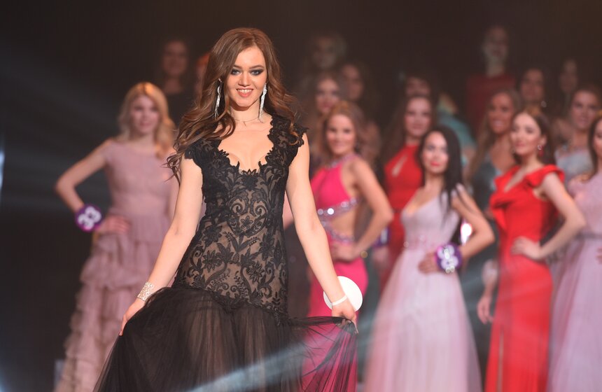 Финальное шоу Miss International Mini состоялось в Москве 10 фото