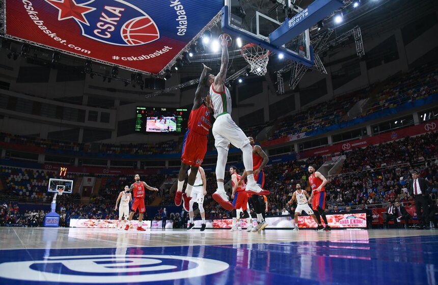 Однако главная интрига заключалась в том, кто станет соперником красно-синих в первом раунде плей-офф.