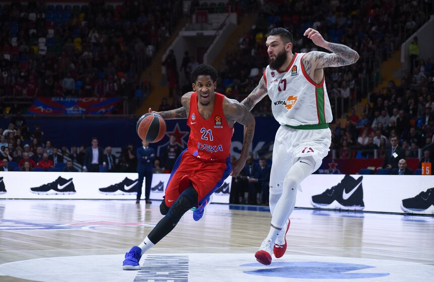 24 апреля в Витории пройдет третий матч, а 26 апреля, при необходимости, четвертый.