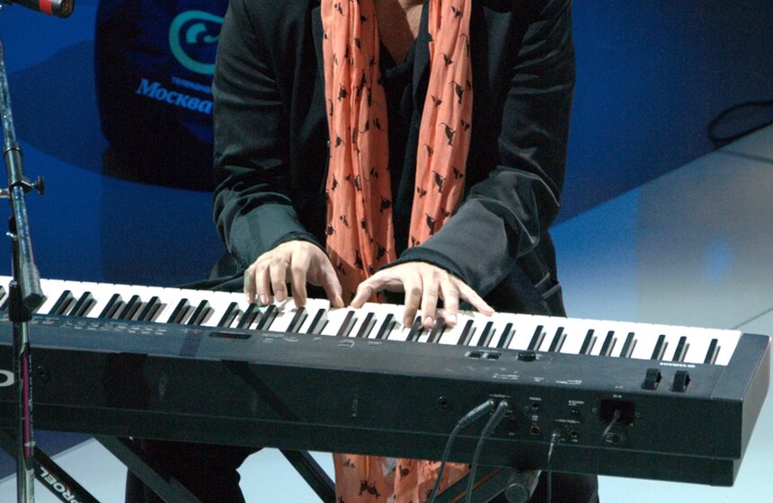 Линда выступила в программе "Живой звук" 3 фото