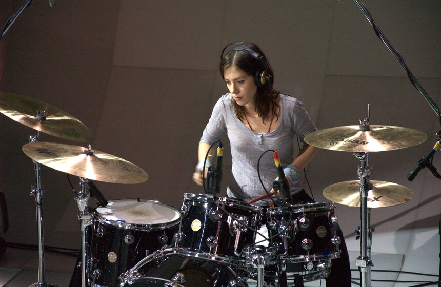 Линда выступила в программе "Живой звук" 6 фото