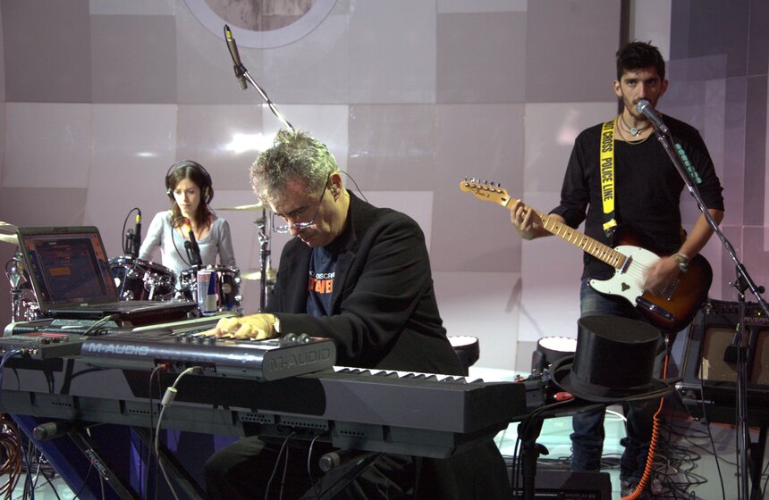 Линда выступила в программе "Живой звук" 9 фото