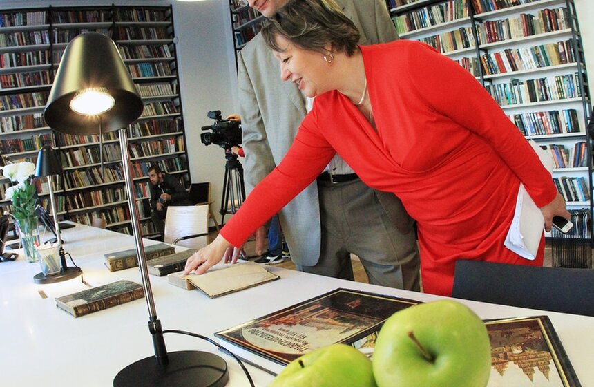 Сергей Собянин посетил медиацентр библиотеки имени Достоевского 9 фото