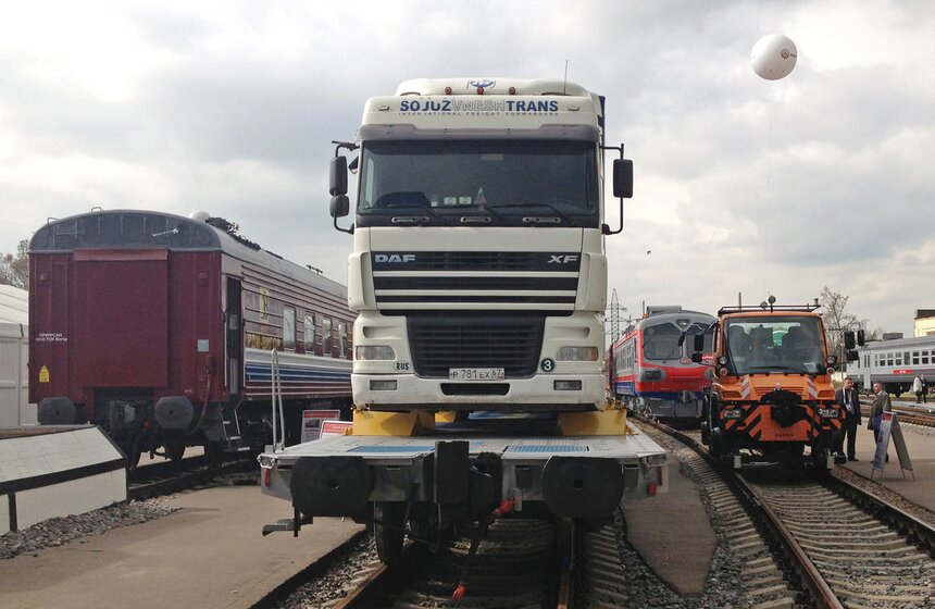 В Щербинке открылся железнодорожный салон "Экспо 1520" 8 фото