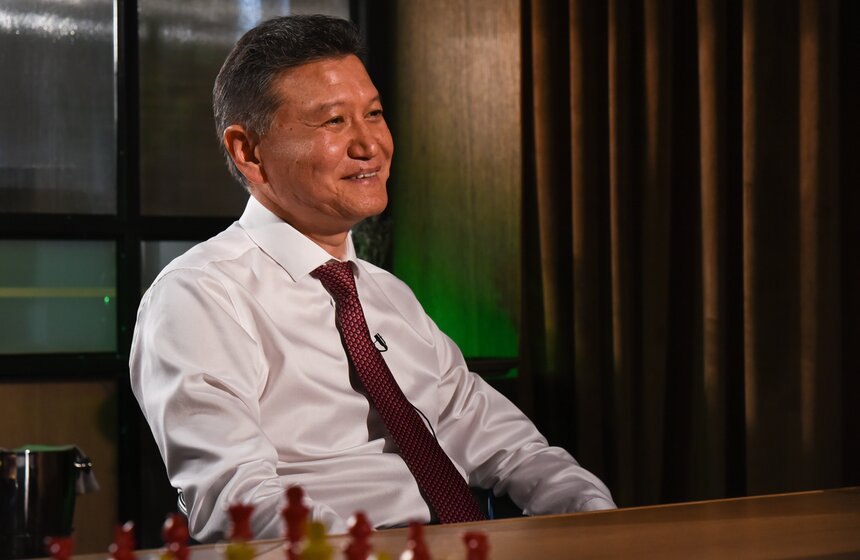 Кирсан Илюмжинов на съемках программы "Важная персона" 5 фото