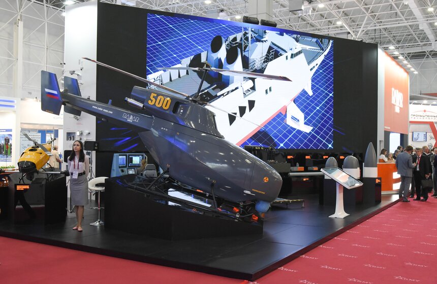 Проекты своих беспилотников показали и военнослужащие научных рот учебных заведений министерства обороны РФ