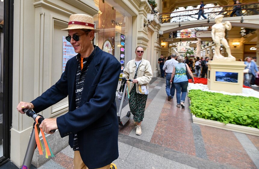 В ГУМе стартовал ежегодный Фестиваль цветов 15 фото