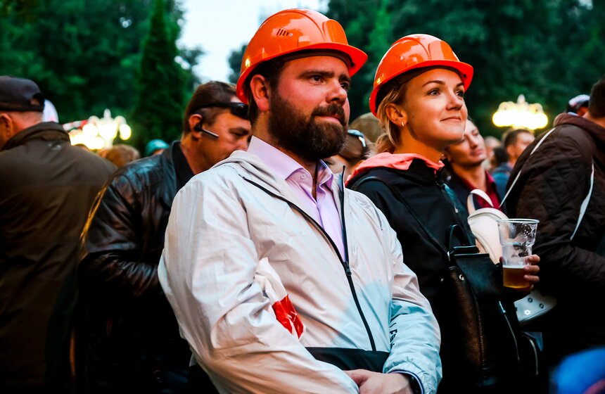 Владимир Шахрин отметил 60-летний юбилей концертом в саду "Эрмитаж" 18 фото