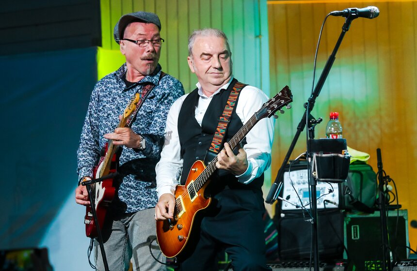 Владимир Шахрин отметил 60-летний юбилей концертом в саду "Эрмитаж" 16 фото