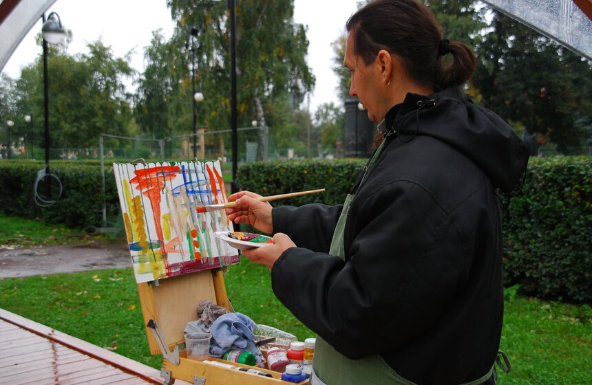 В Парке искусств "Музеон" прошел плэнер по абстрактной живописи 2 фото