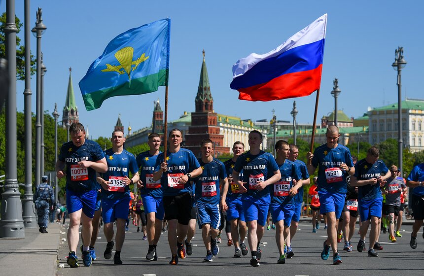 Все места на участие в дистанции в 21,1 километра были проданы еще в период проведения онлайн-регистрации