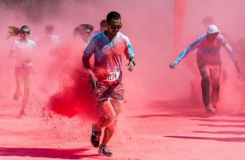 "Красочный забег" в Москве 7 фото
