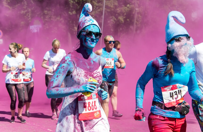 "Красочный забег" в Москве 11 фото