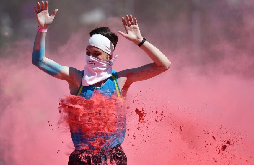 "Красочный забег" в Москве 18 фото