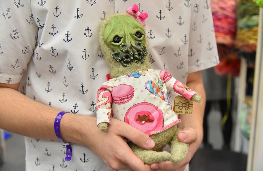 Среди экспонатов встречаются и совсем необычные.