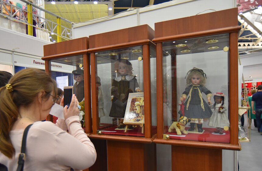 Проект "Куклы нашего детства" представить нетленную советскую классику.