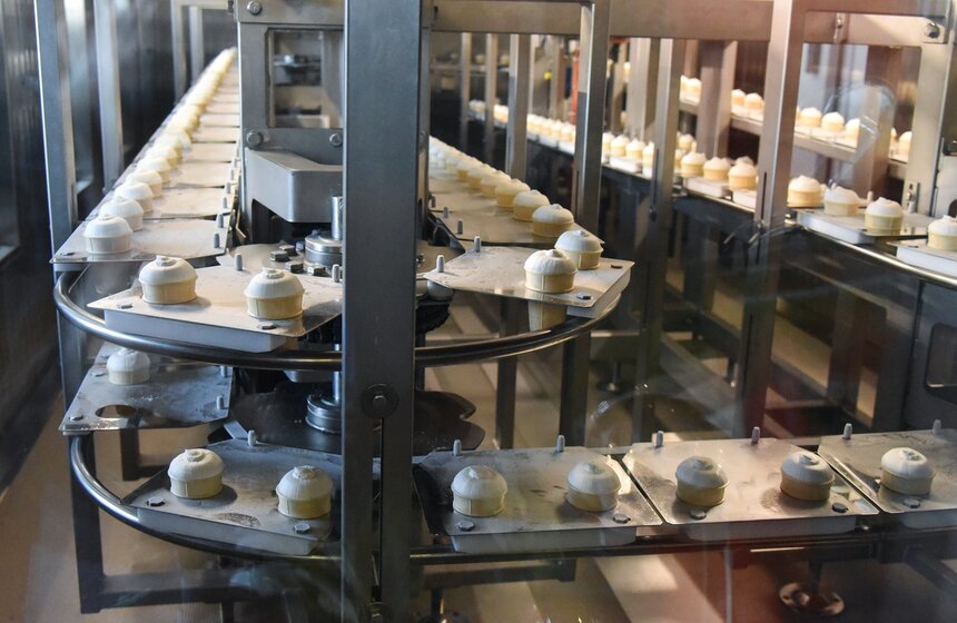 На Смотровой площадке находится самая высокая в мире фабрика мороженого