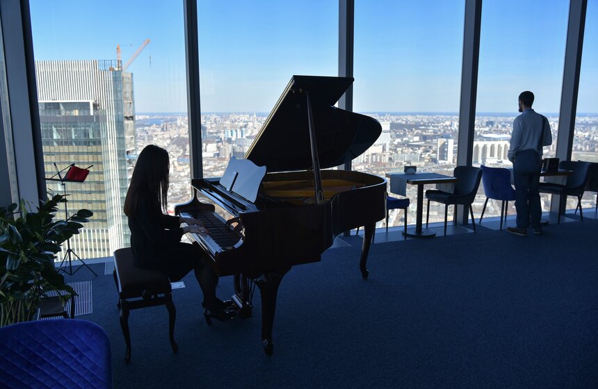 С высоты 89 этажа башни "Федерация-Восток" открывается панорамный вид на Москву и ее достопримечательности