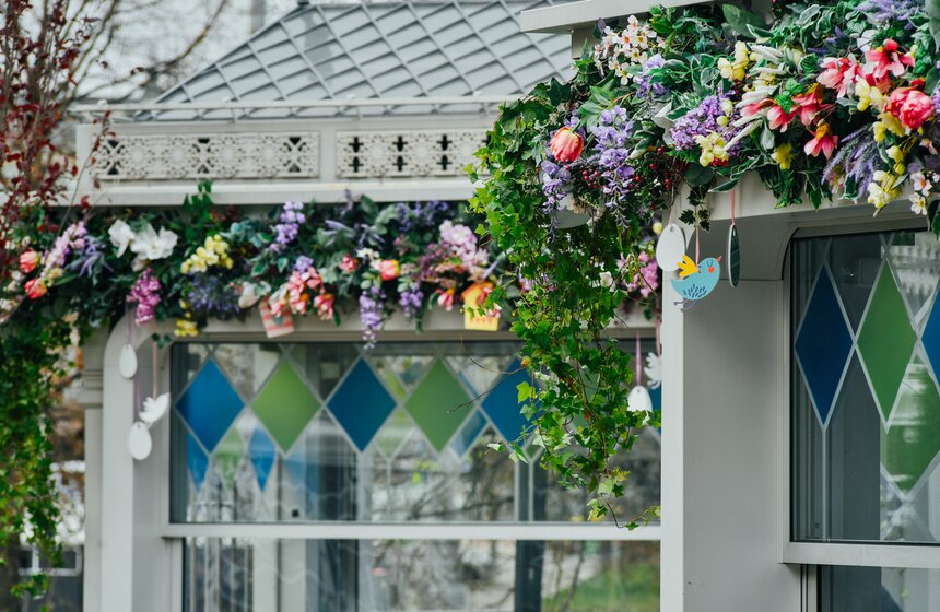 Вереск не боится ни мороза, ни жары. Он отлично гармонирует с любым растением