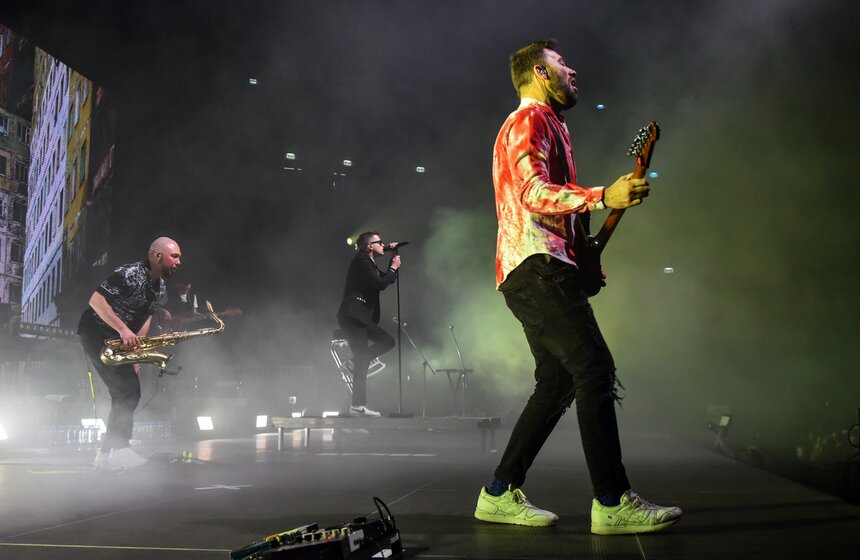 На концерте порадовала слушателей несколькими новыми песнями