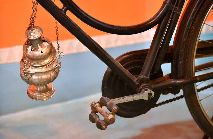 В Москве проходит выставка "Вся жизнь в одном велосипеде" 5 фото