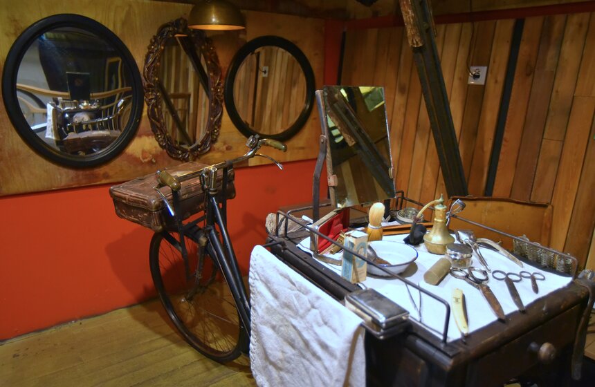 В Москве проходит выставка "Вся жизнь в одном велосипеде" 9 фото